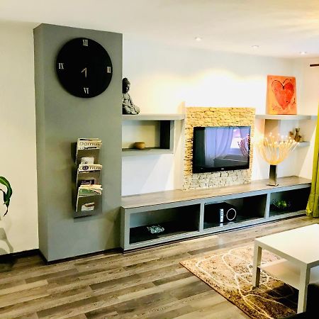 Zuzu'S Home Rîşnov Екстериор снимка